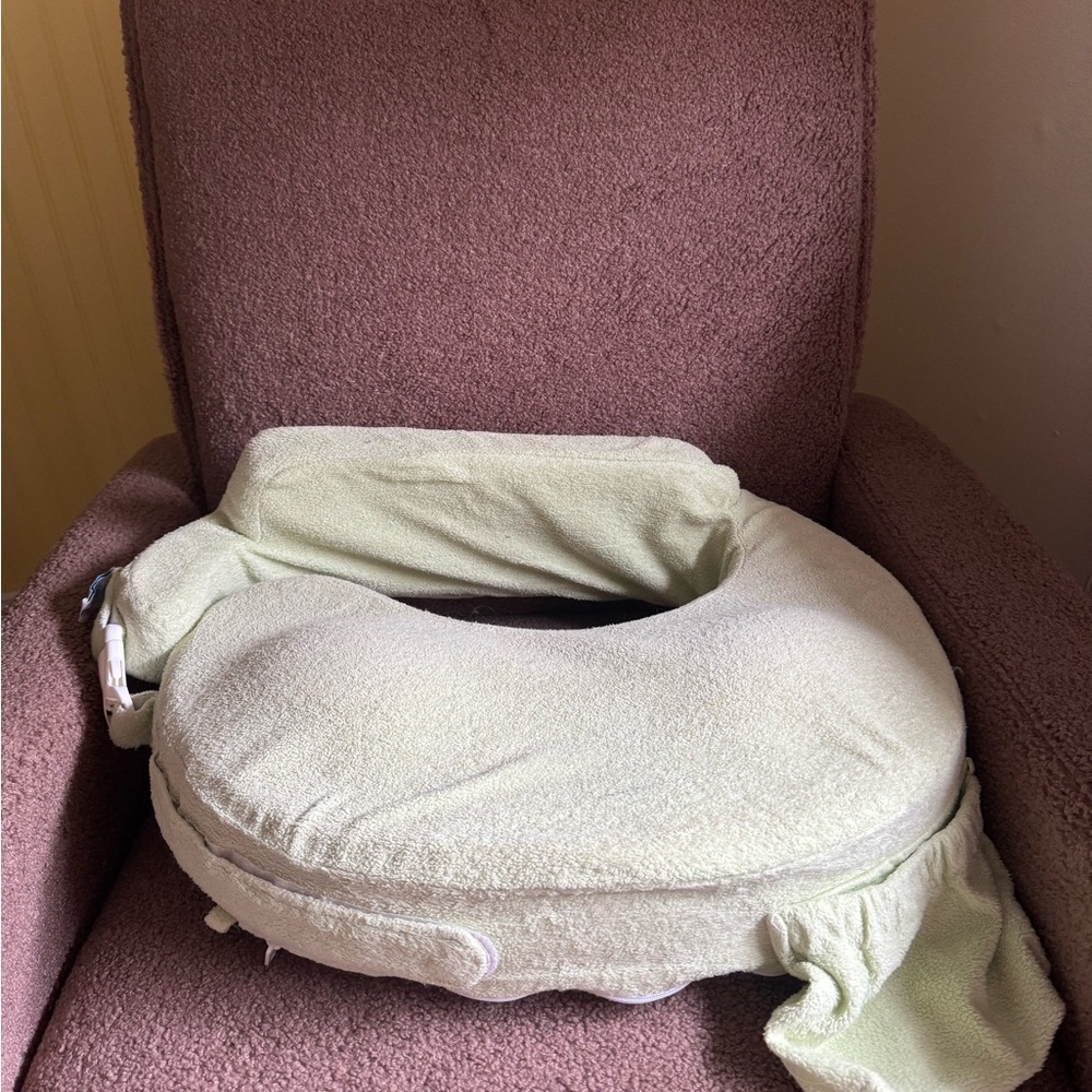 My Brest Friend Nursing Pillow
